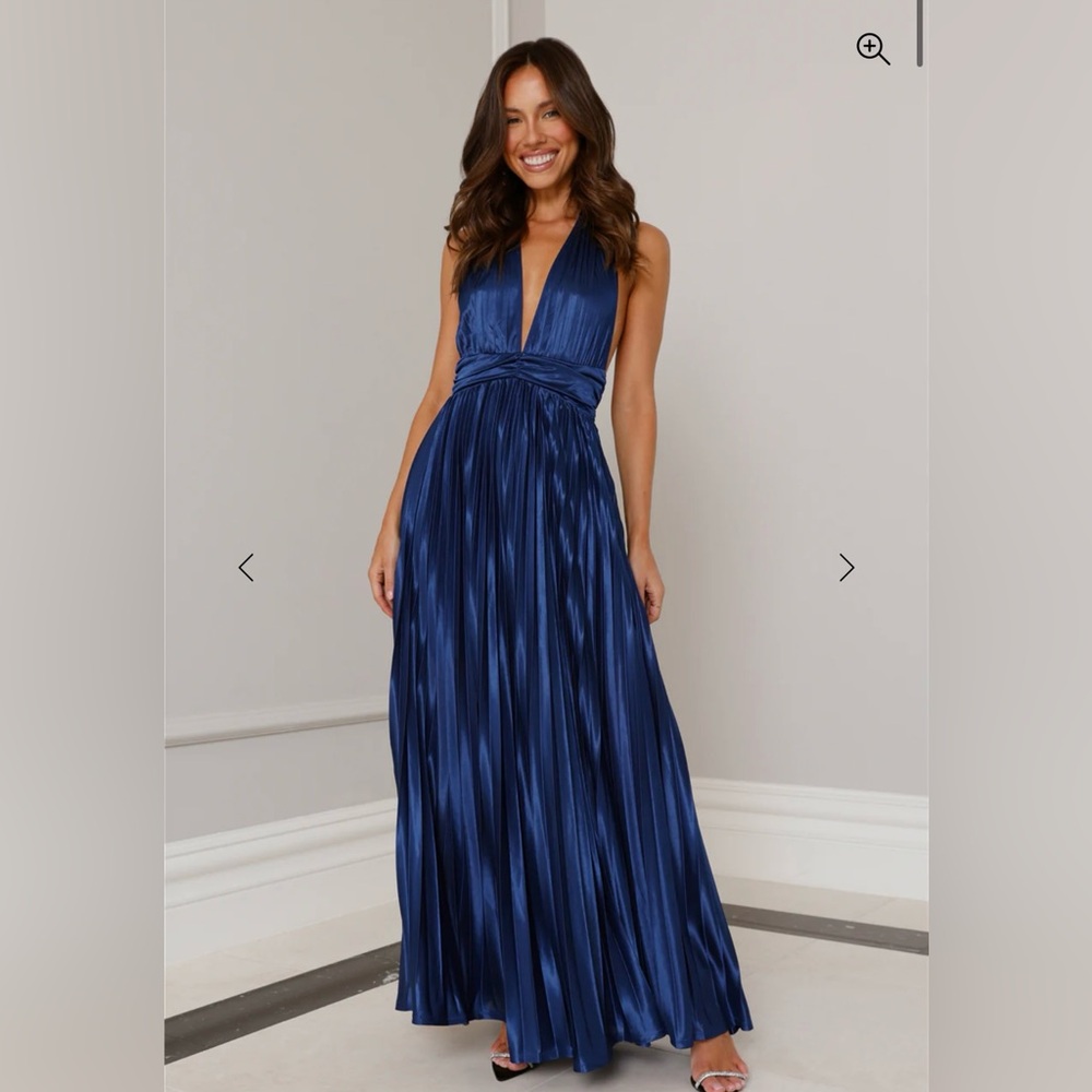 SHIMMERING SEA PLEATED HALTER MAXI DRESS NAVY